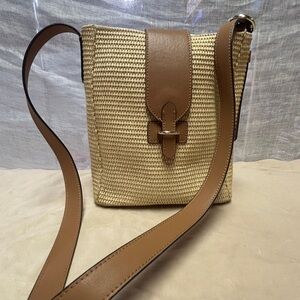Banana Republic Straw and Leather Tan and Brown Shoulder Bag